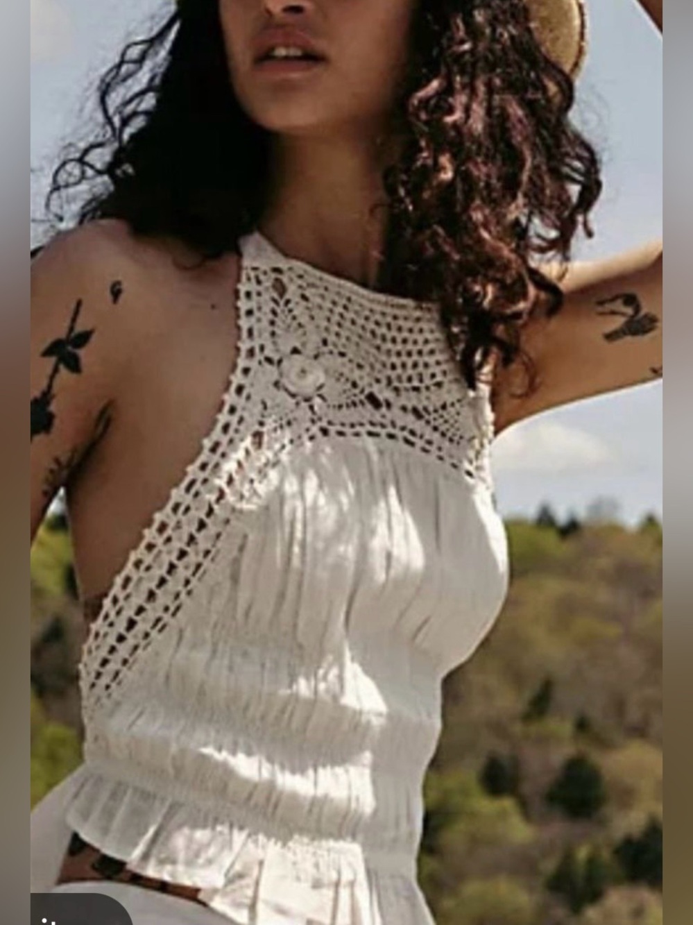 Sweet Lovely by Jen Women’s White Crochet Halter Tie Back Blouse Size Small